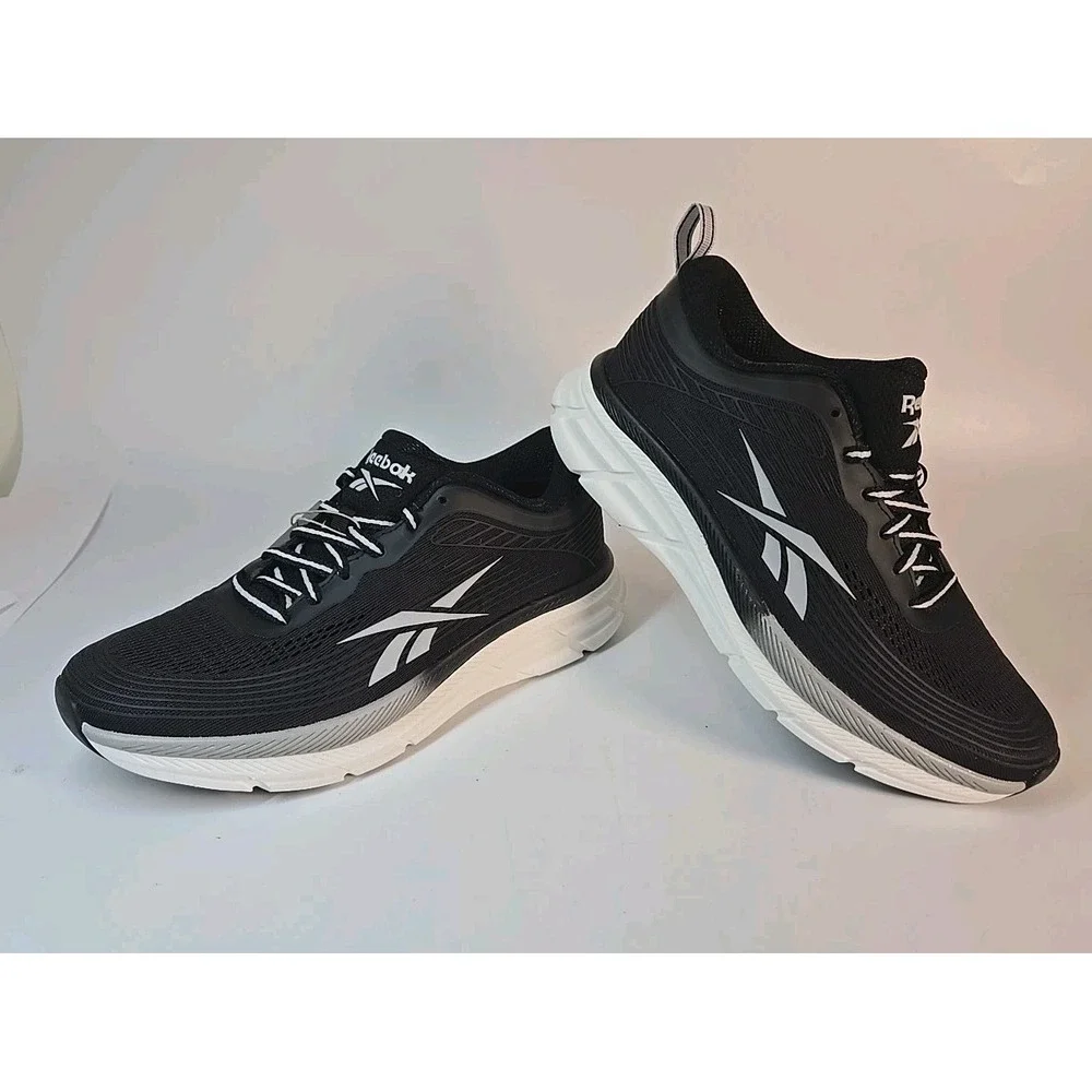 Reebok Women's Road Strider Running Shoe Size 11 Black NWOB‎